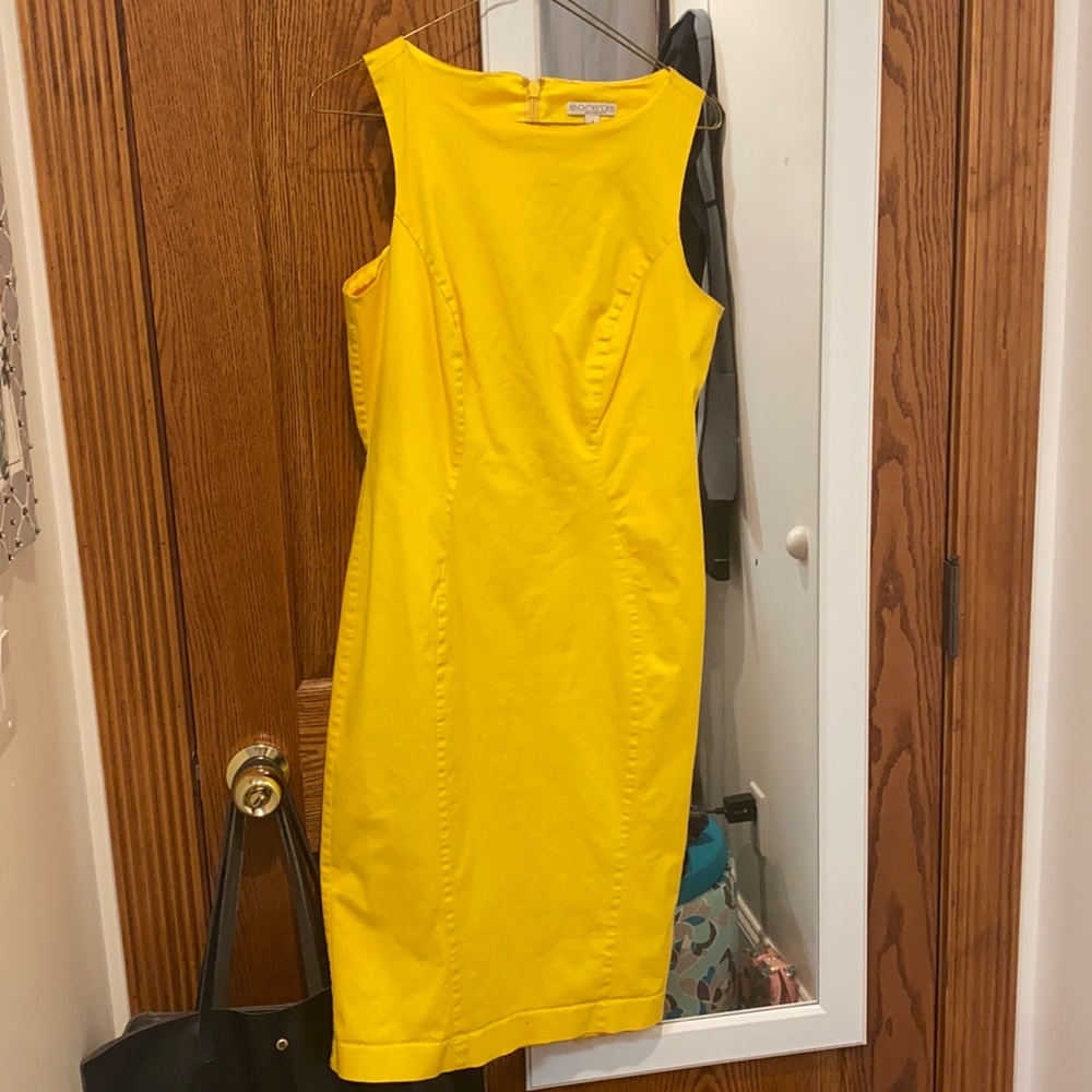 Yellow Eva mendes dress size 6